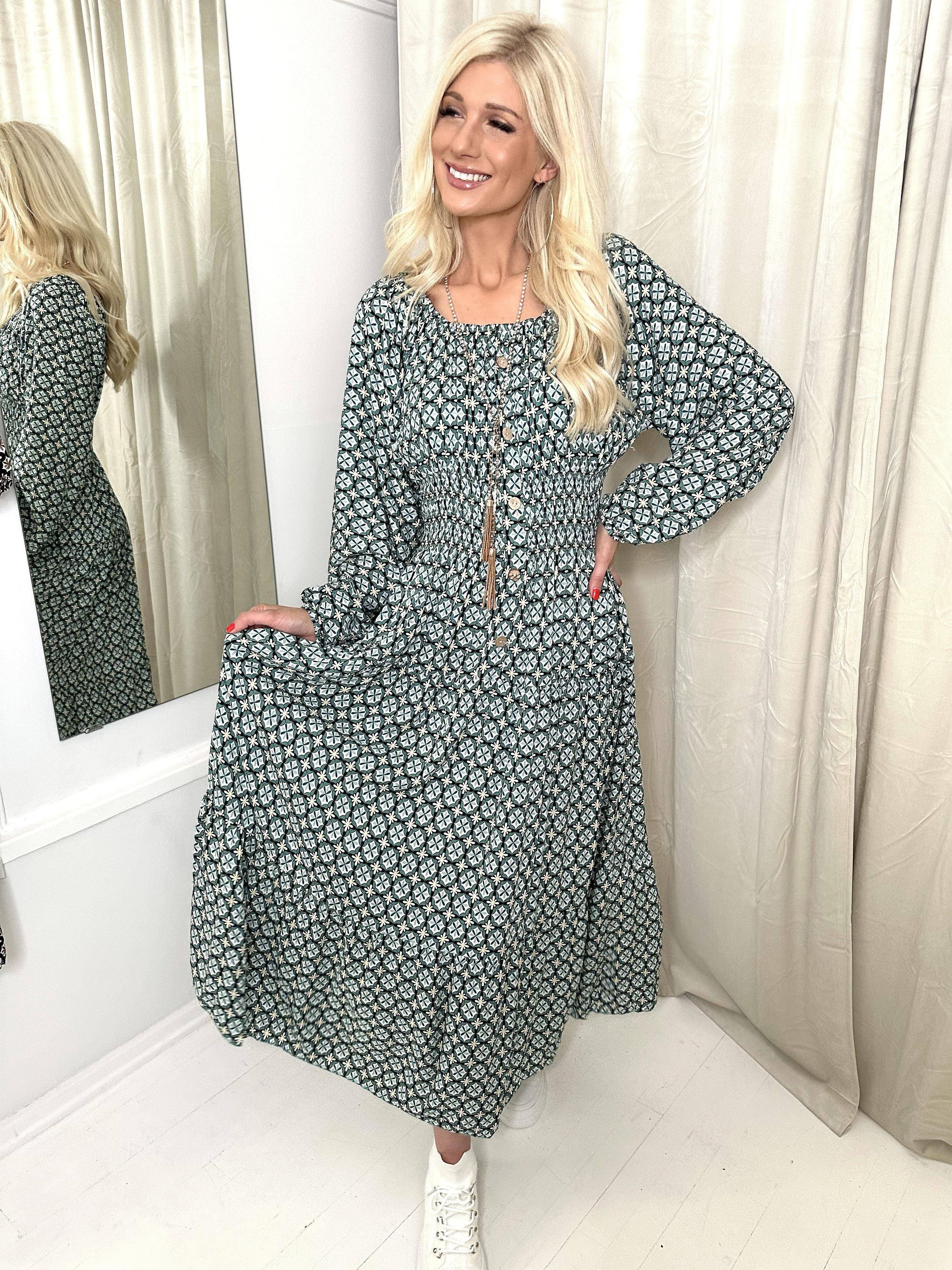 Noemi - Lang kjole med bred elastik i taljen